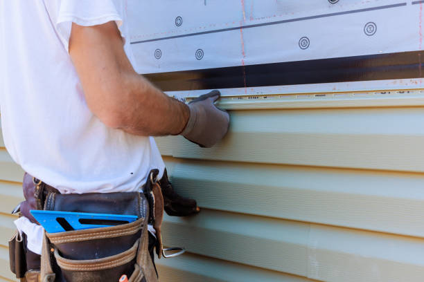 Trusted Storm Damage Siding Repair service in Warsaw, OH - Creative Siding